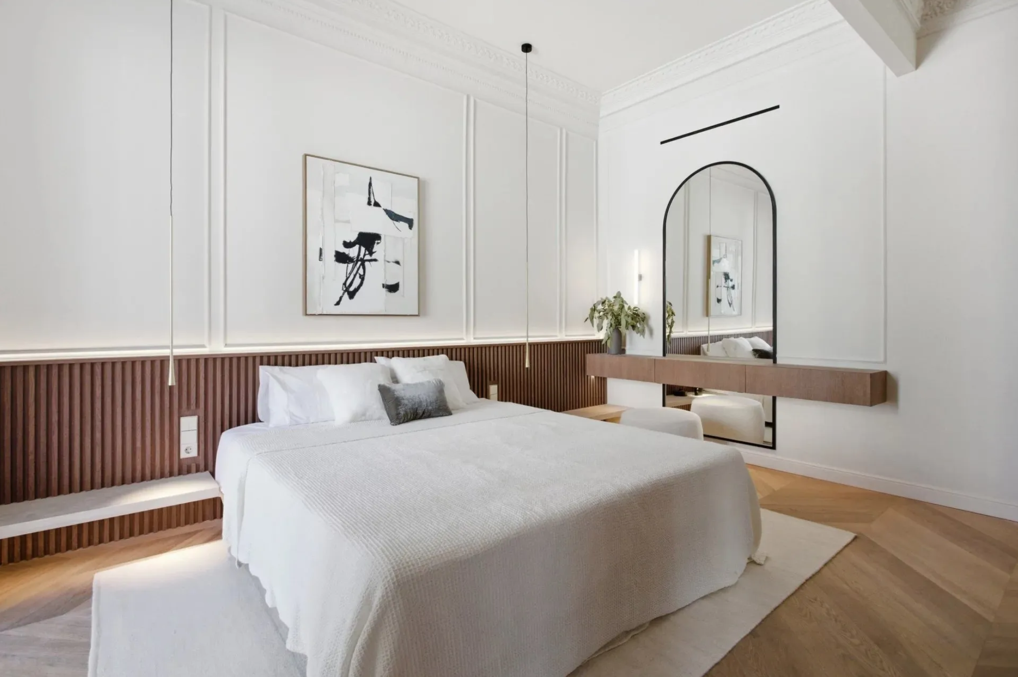 Bedroom listing photo